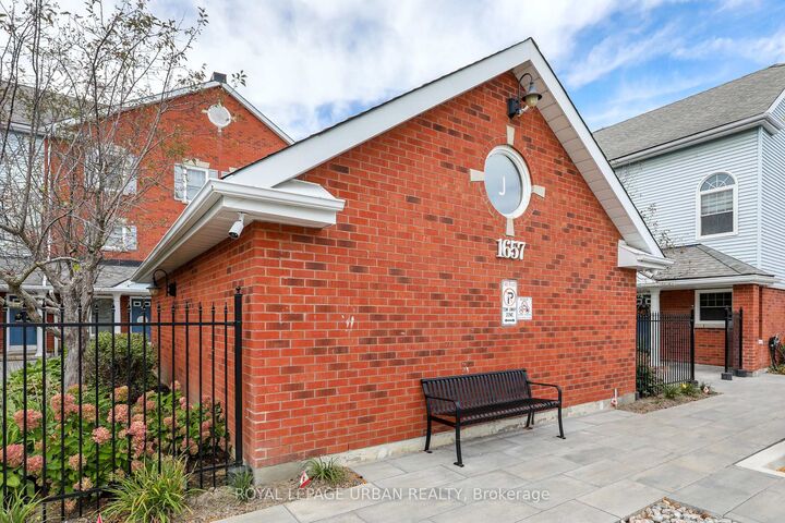 Property Photo:  1657 Nash Road J1  ON L1E 1S8 