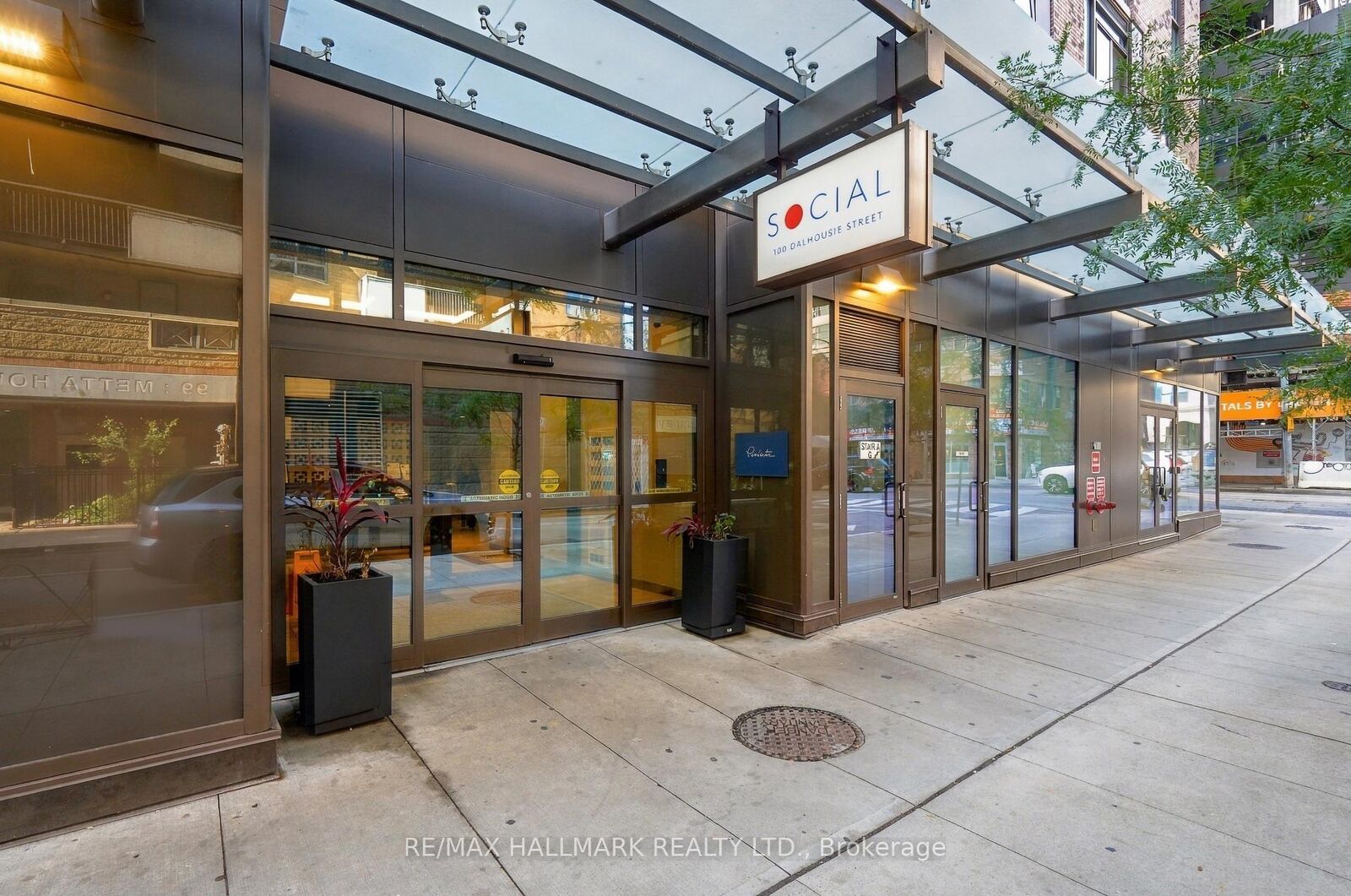 Property Photo:  100 Dalhousie Street 709  ON M5B 0C7 