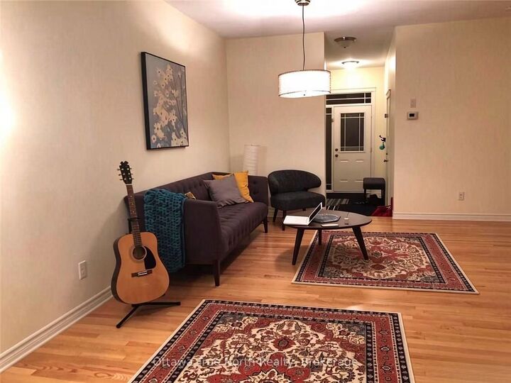 Property Photo:  437 Celtic Ridge Crescent  ON K2W 0B1 