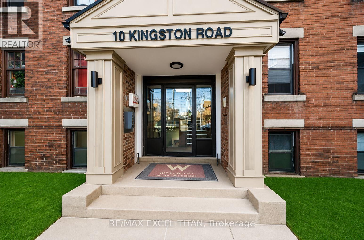 Property Photo:  10 Kingston Road 81  ON M4L 2S4 