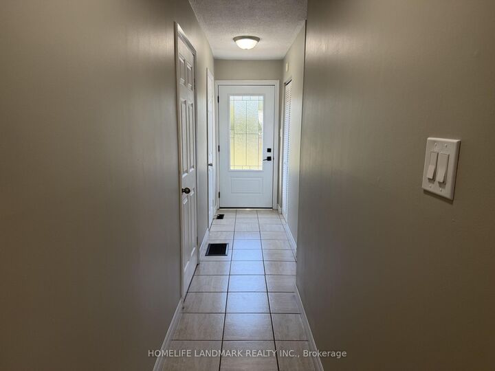 Property Photo: 120 Quigley Road 60 ON L8K 6L4