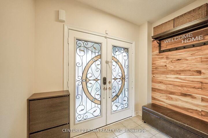 Property Photo:  28 Barli Crescent  ON L6A 4L4 