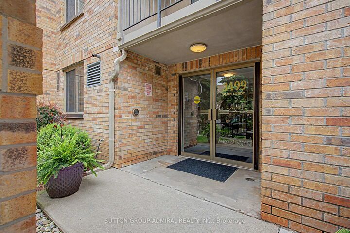 Property Photo:  3499 Upper Middle Road 311  ON L7M 4M7 