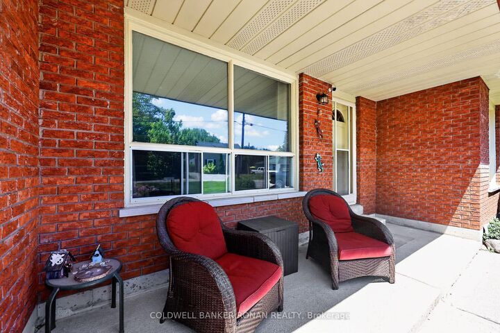Photo de la propriété:  132 Queen Street  ON L9R 1K6 