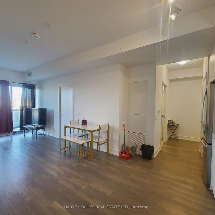Property Photo:  1350 Ellesmere Road 323  ON M1P 0G6 