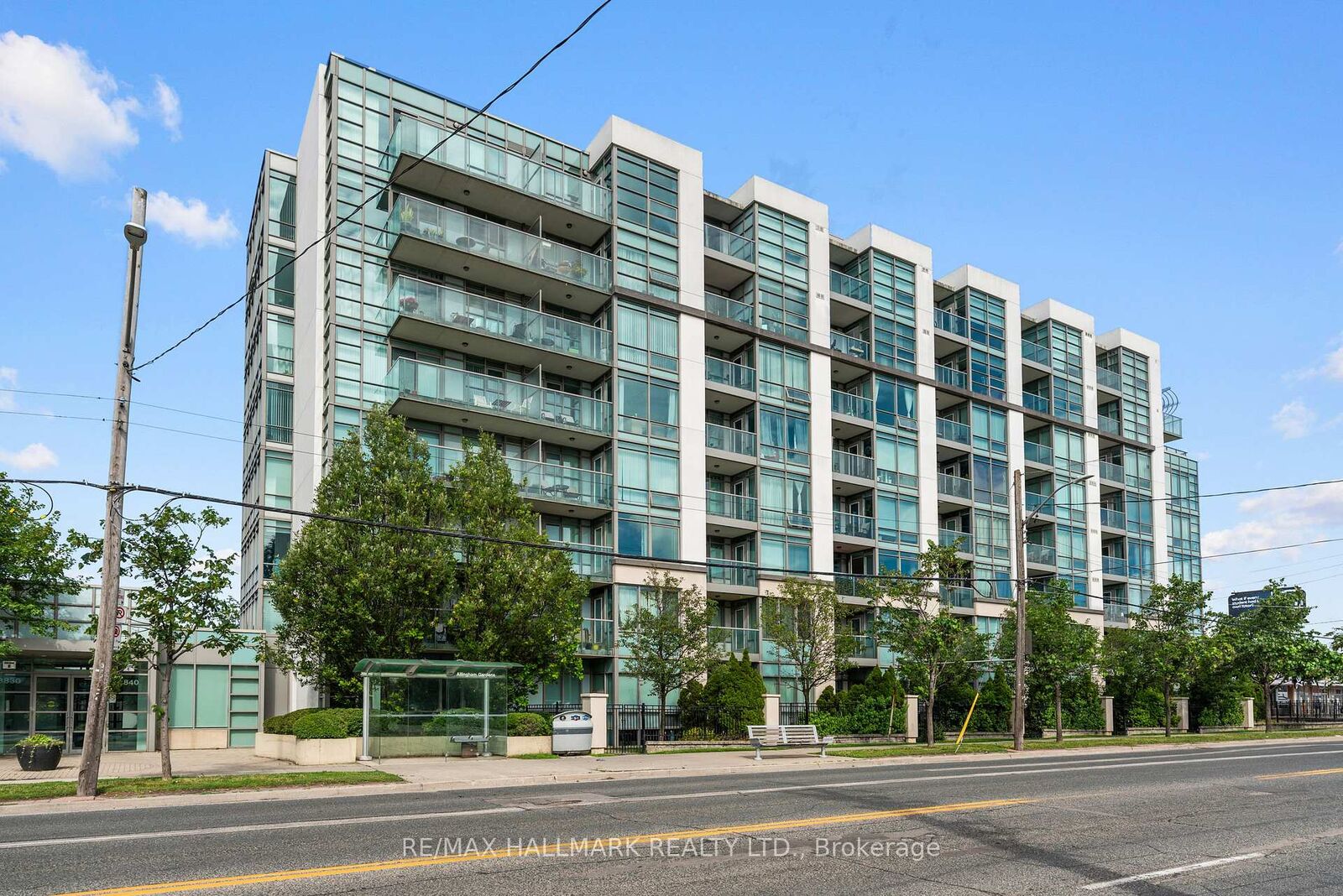 Property Photo:  3840 Bathurst Street 511  ON M3H 6C6 