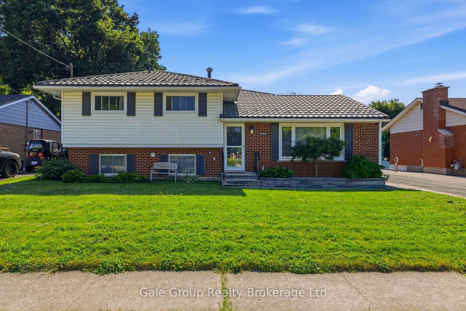 Property Photo:  171 Orchard Road  ON N4S 7N5 