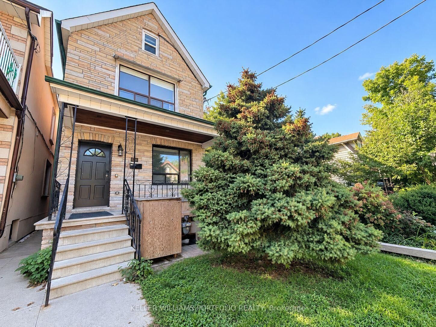 Property Photo:  184 Franklin Avenue Main Fl  ON M6P 3Y8 