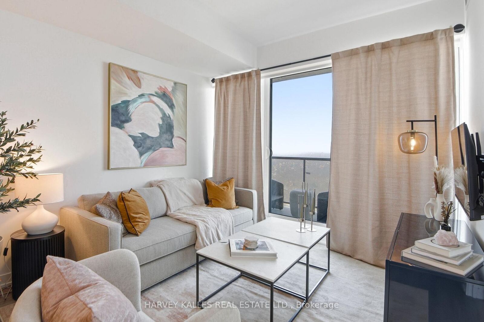 Property Photo:  100 Eastdale Avenue 3102  ON M4C 5A1 