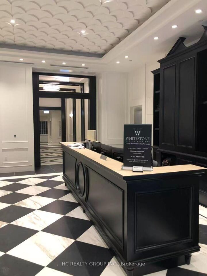 Property Photo:  955 Bay Street 327  ON M5S 2A2 