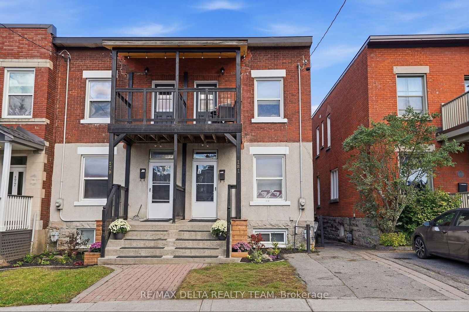 Property Photo: 181 Goulburn Avenue ON K1N 8E3