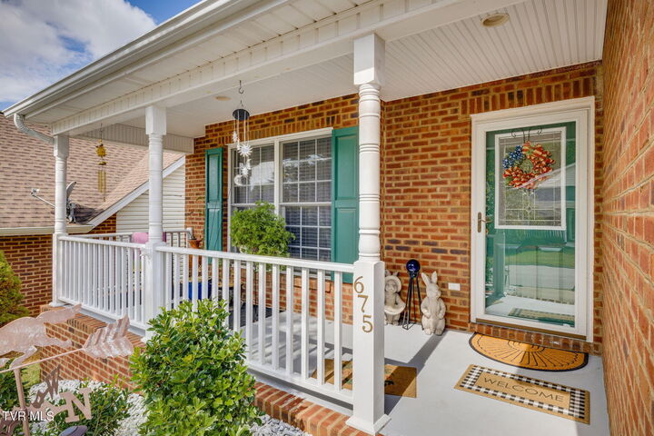 Property Photo:  675 Willowcrest Place  TN 37660 
