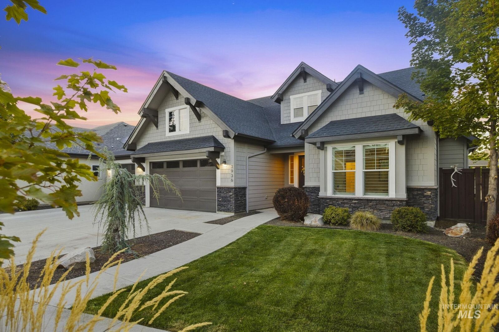 Property Photo: 3936 W Farm View Drive ID 83714