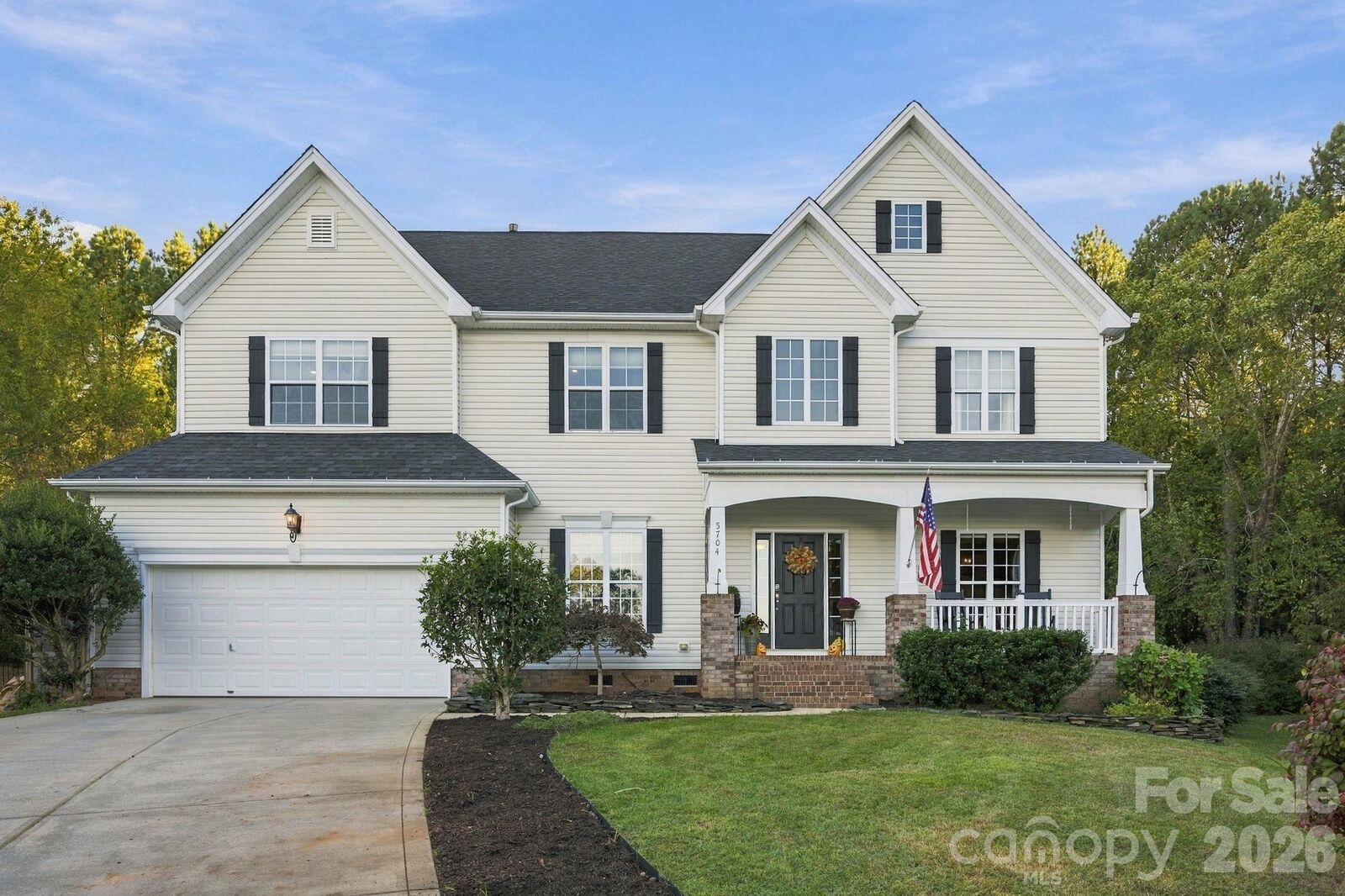 Property Photo: 5704 Snapdragon Lane NC 28078