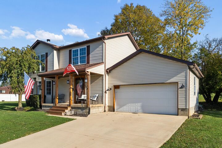 Property Photo:  64 Anna Way  OH 43031 