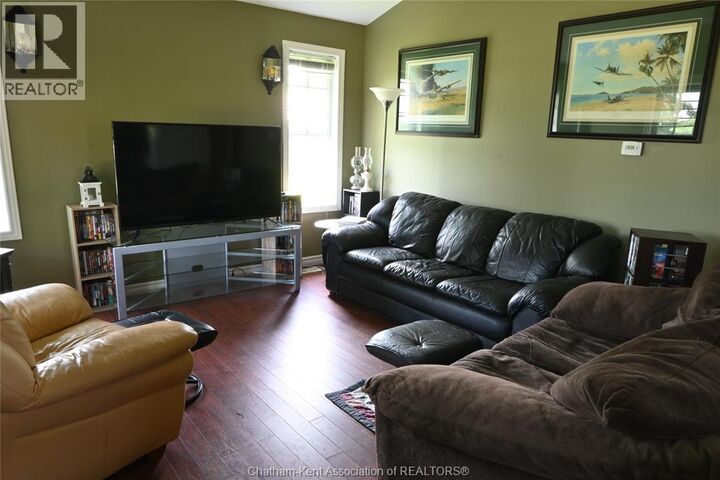 Property Photo:  46 Kent Street  ON N0P 1A0 