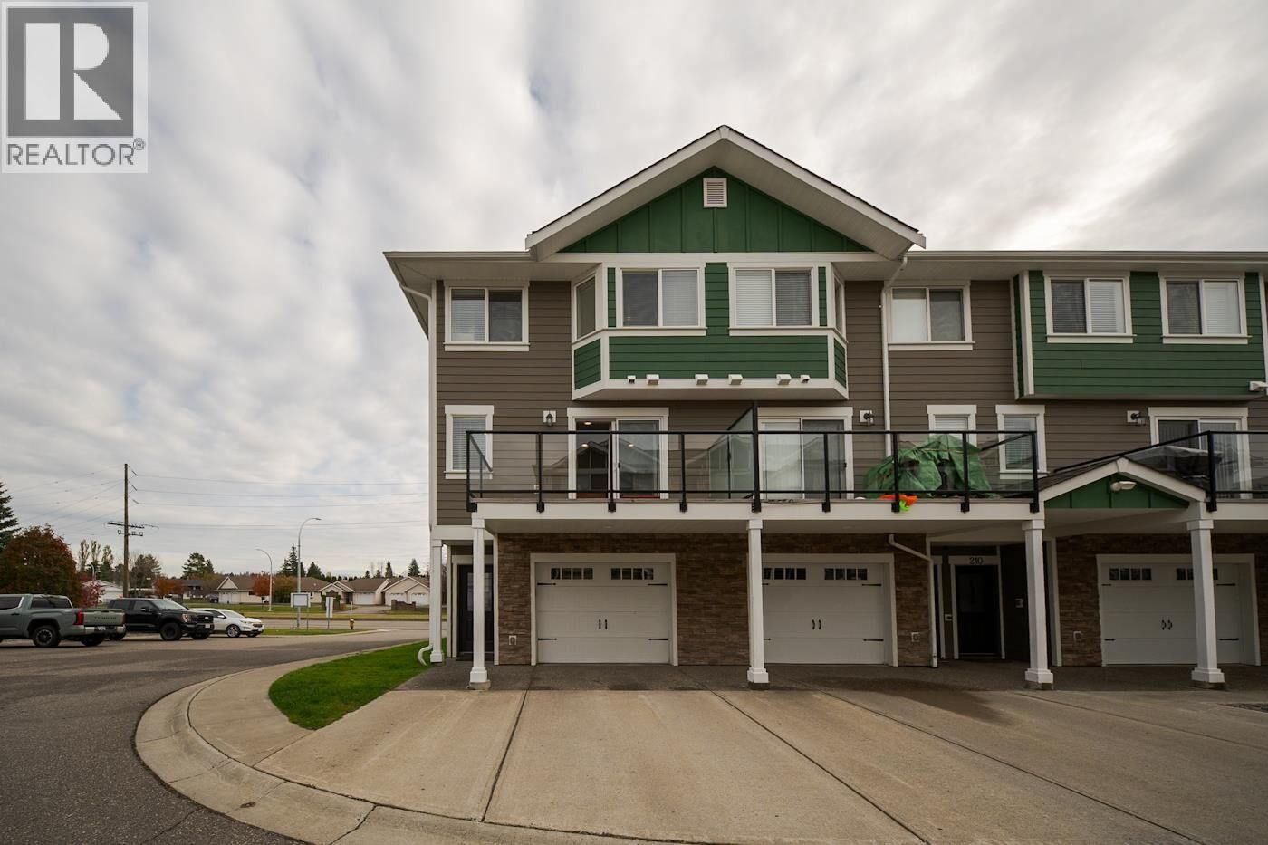Property Photo:  467 Tabor Boulevard 212  BC V2M 0B1 