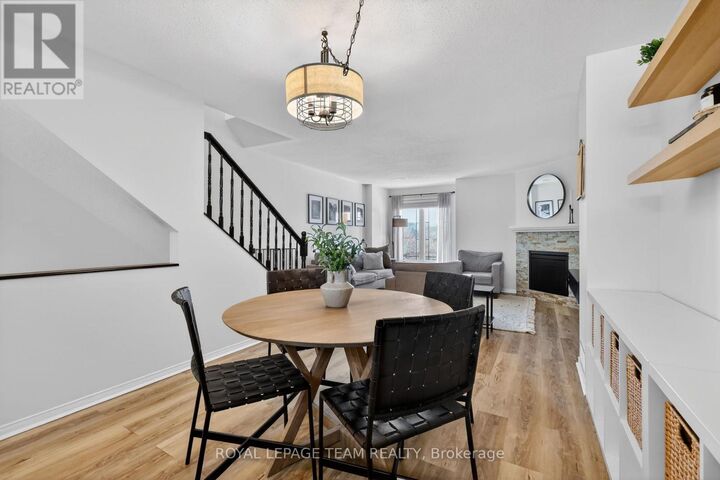 Property Photo:  424 Hillsboro Private 13  ON K2M 3A8 