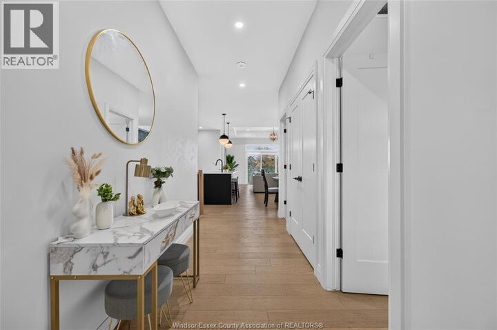 Property Photo:  2362 Barkley Avenue  ON N8P 0G7 