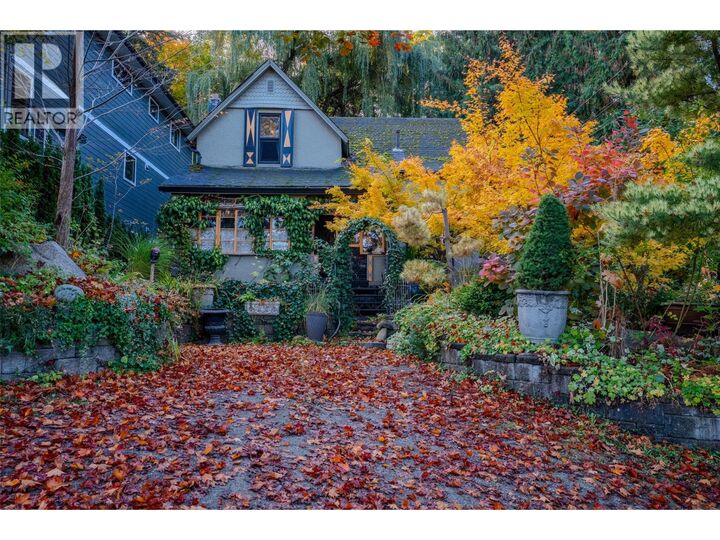 Property Photo:  218 Union Street  BC V6L 4A3 