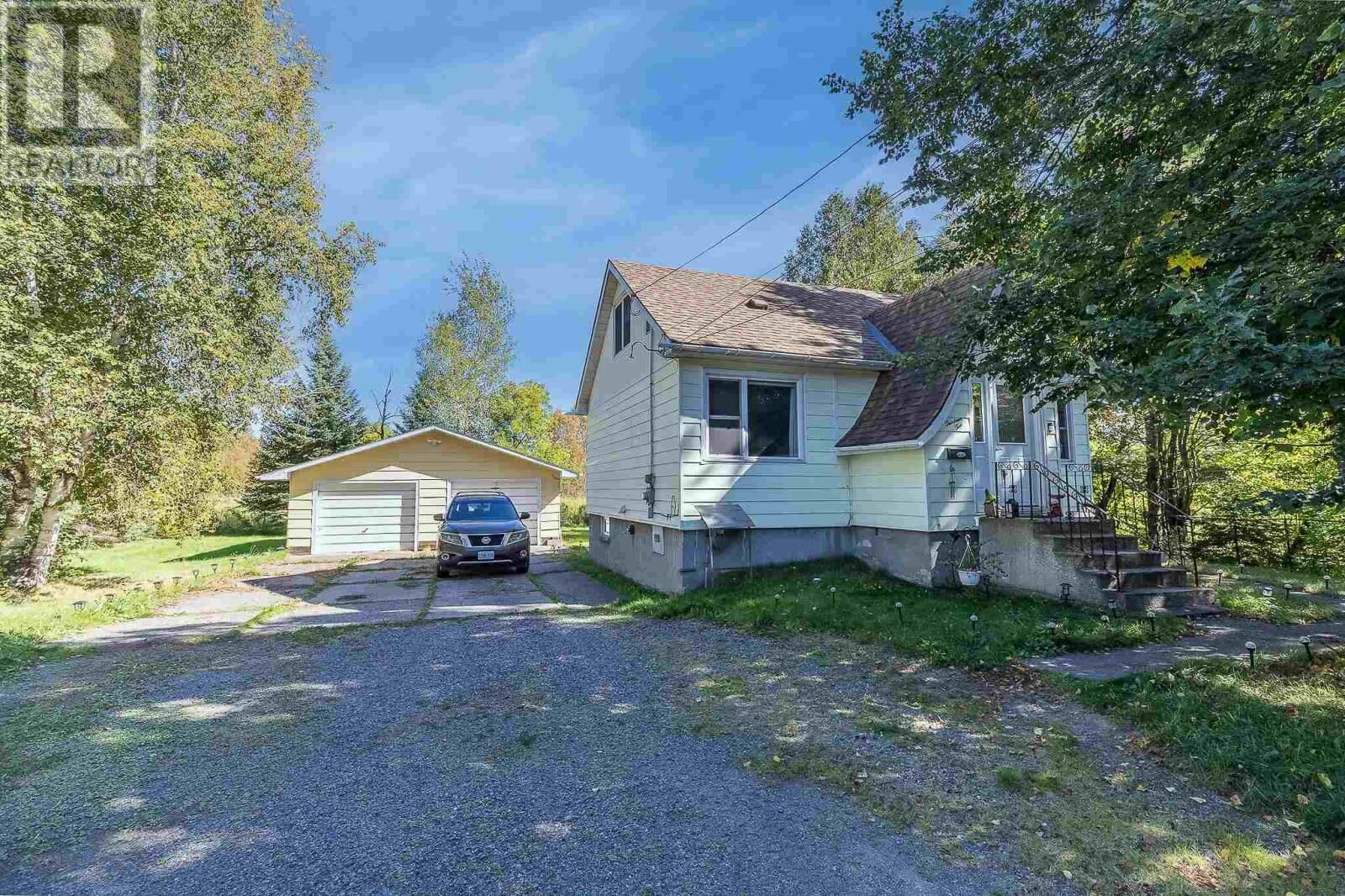 Property Photo:  1310 Peoples Rd  ON P6C 3W8 