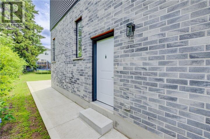 Property Photo:  35 Second Avenue B  ON N2C 1N4 