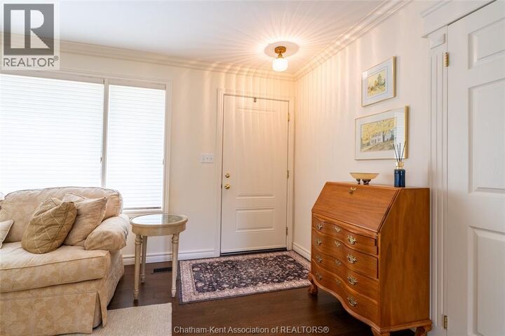 Property Photo:  19 Glengarry Crescent  ON N7L 4J1 