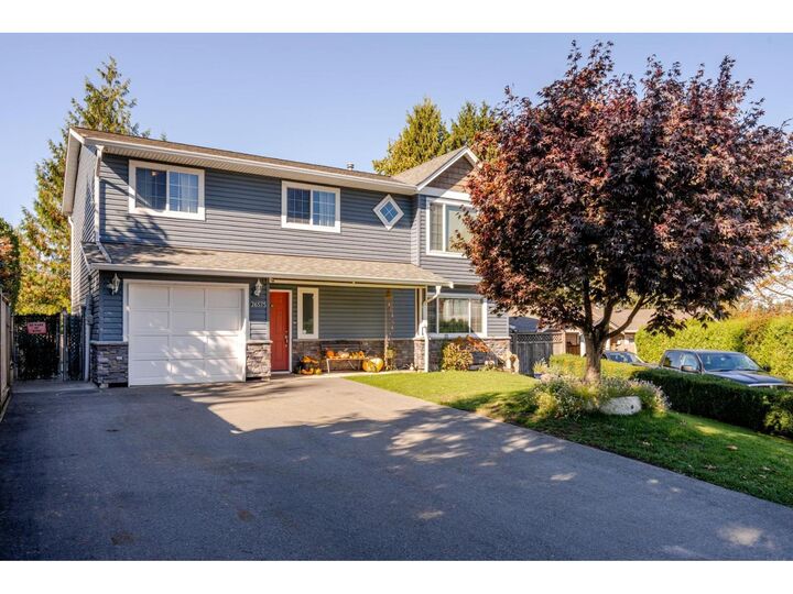 Property Photo:  26575 30A Avenue  BC V4W 3C8 