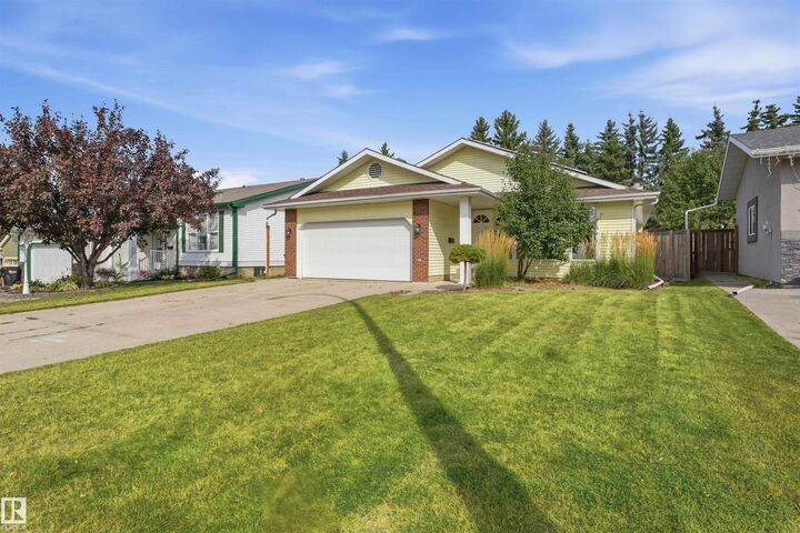 Property Photo: 104 Village Downs AB T8A 4L6