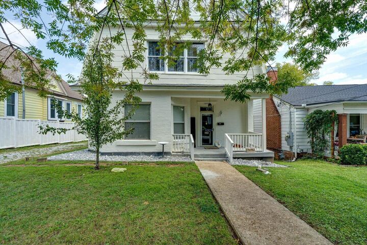 Property Photo:  1905 Ivy Street  TN 37404 