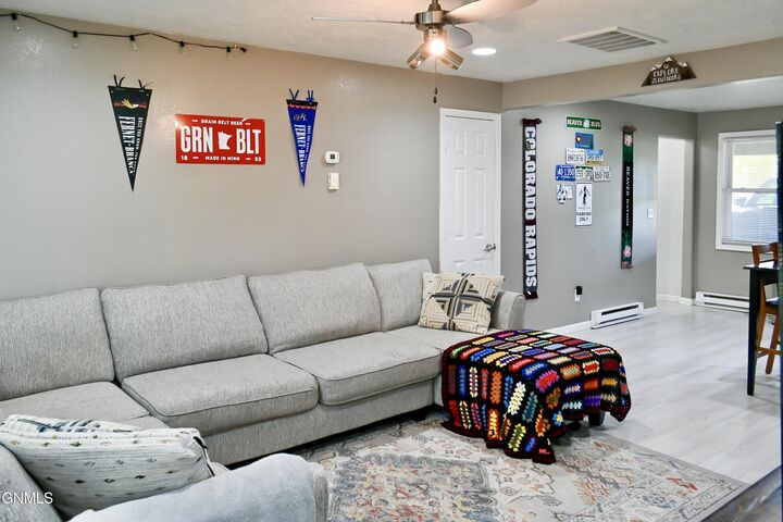 Property Photo:  21 Westfield Circle  ND 58701 