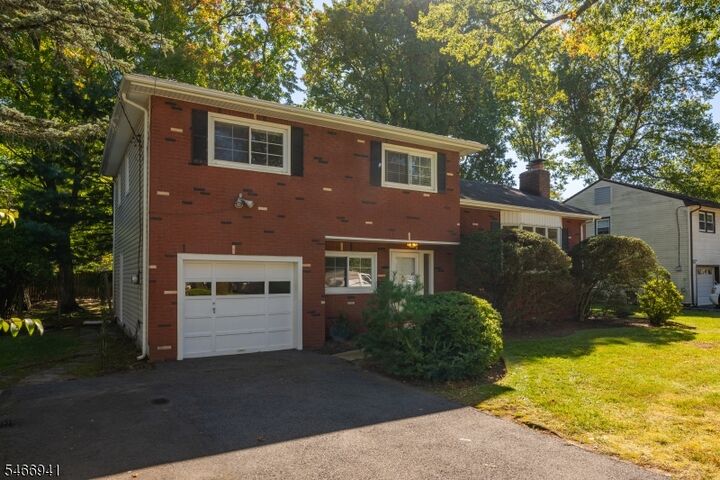 Property Photo: 45 Crestmont Rd NJ 07052