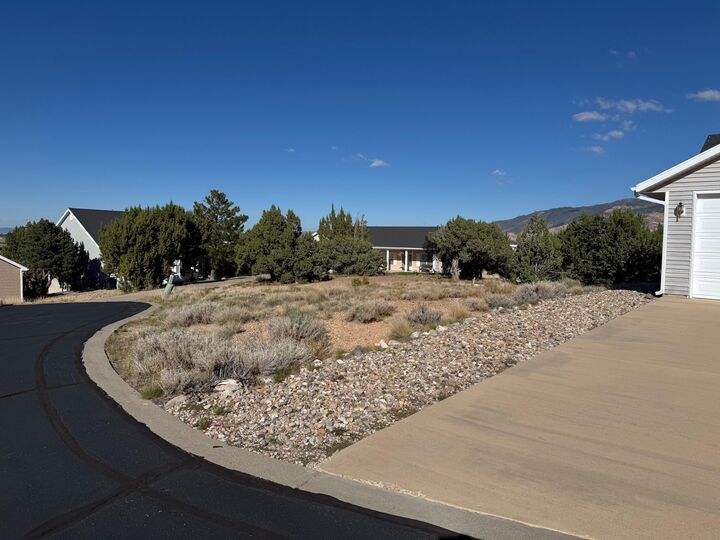 Property Photo:  348 N Pachea Trail  UT 84720 