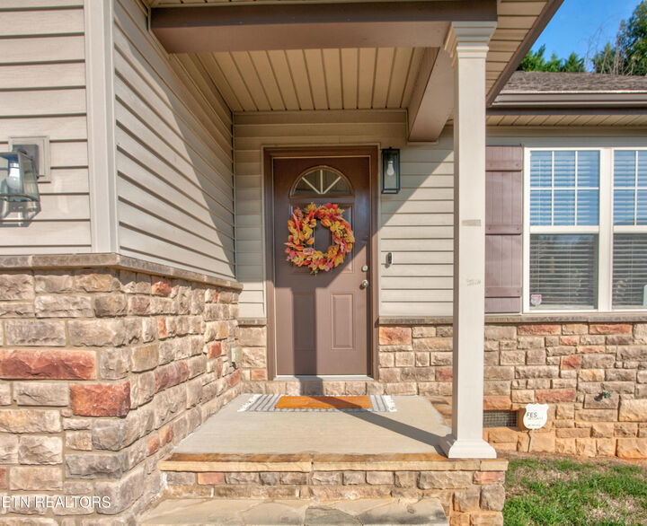 Property Photo: 9931 Thunderbolt Way TN 37923