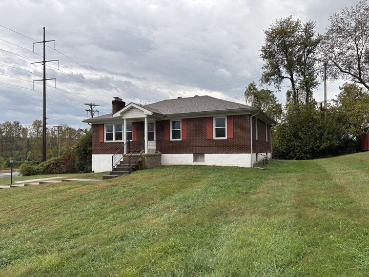 Property Photo: 19 Vicky Way KY 40601