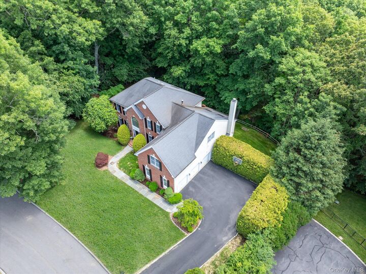 Property Photo: 6 Theal Court NY 10589