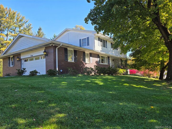 Property Photo:  20 Ungava Drive  NY 10956 