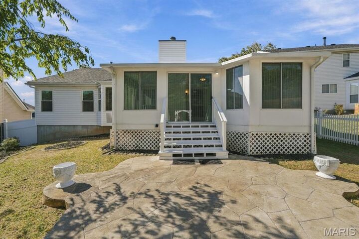 Property Photo:  2116 Riding Spur Drive  MO 63146 