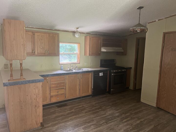 Property Photo: 11253 Wildwood Drive MI 49068