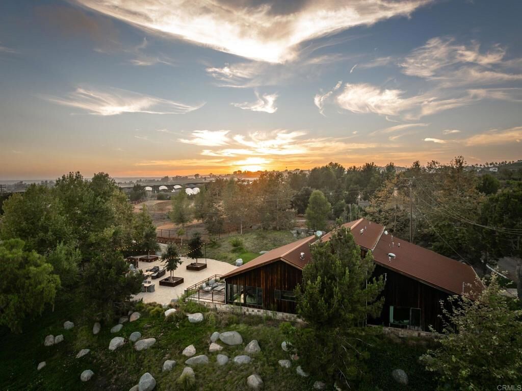 Property Photo:  577 Sleeping Indian Rd  CA 92057 