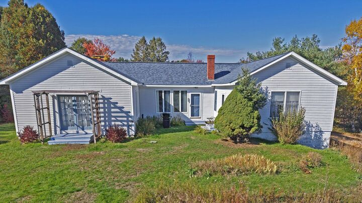 Property Photo: 1023 Pleasant Street ME 04614