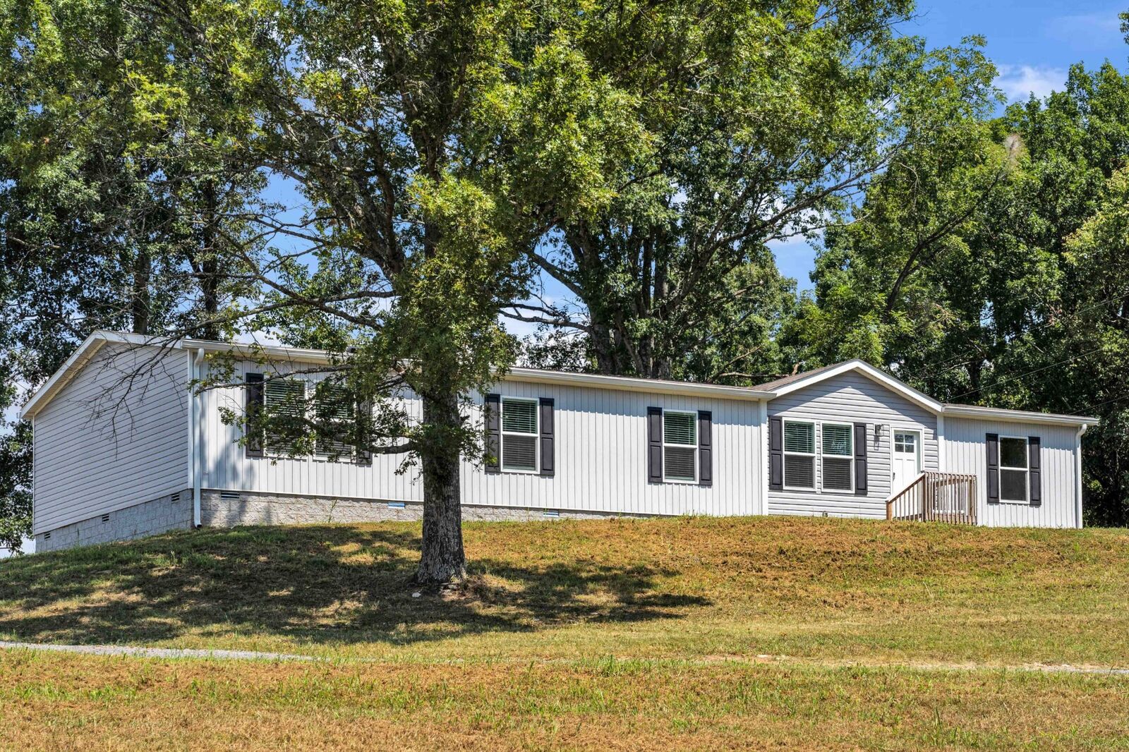 Property Photo: 1104 Corum Hill Rd TN 37031