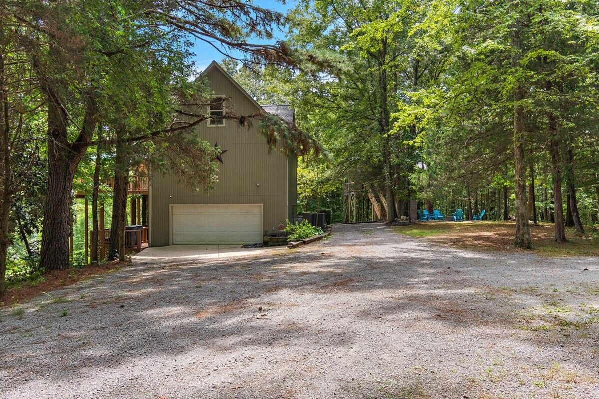 Property Photo:  4250 Four Seasons Rd  TN 37166 