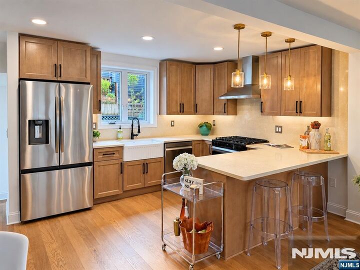 Property Photo:  419 2nd Street  NJ 07302 