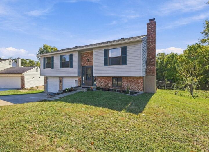 Property Photo: 3908 Pathfinder Court KY 41042