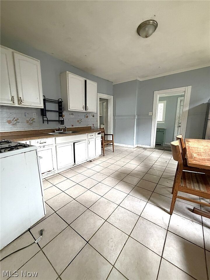 Property Photo:  3283 W 54th Street  OH 44102 