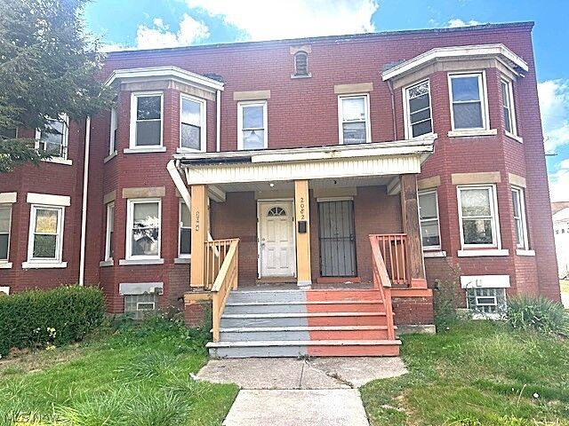 Property Photo:  2082 W 98th Street  OH 44102 