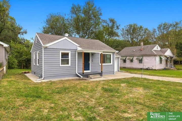 Property Photo:  3708 Franklin Street  NE 68111 