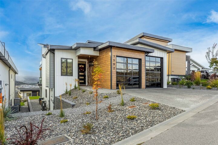 Property Photo:  1592 Carnegie Street  BC V1P 1V2 