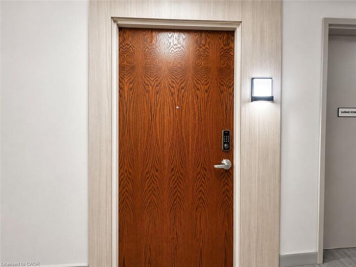 Property Photo:  30 Francis Street S 3311  ON N2G 0B5 